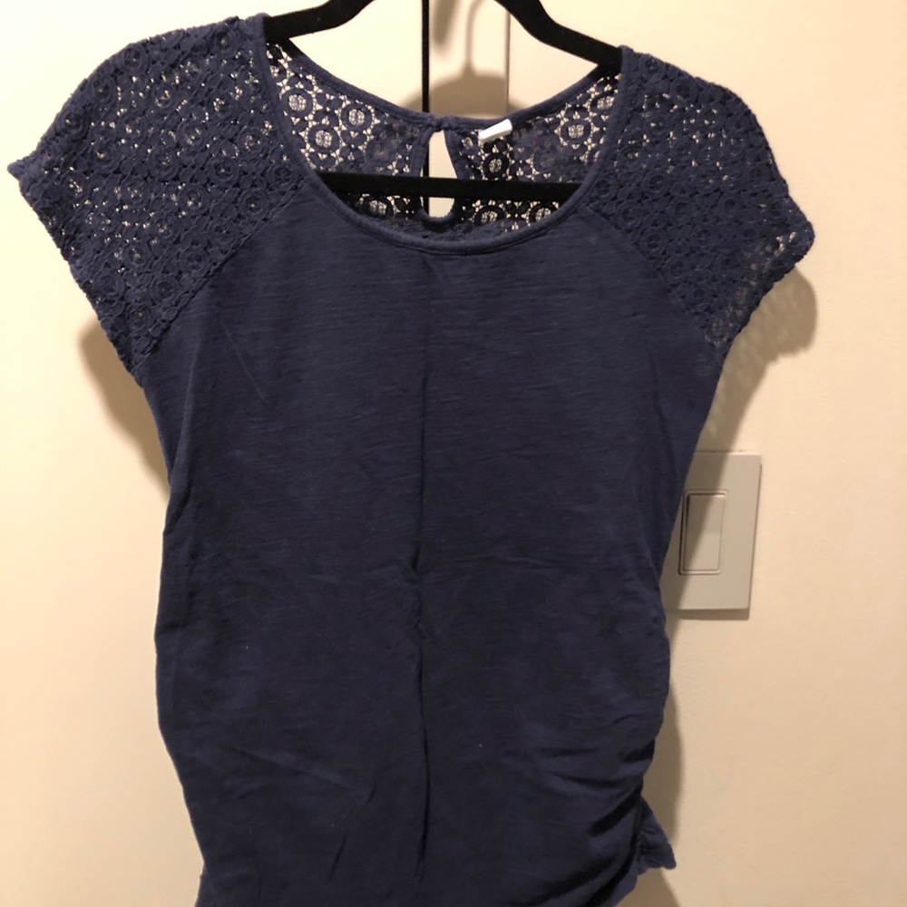 Maternity top